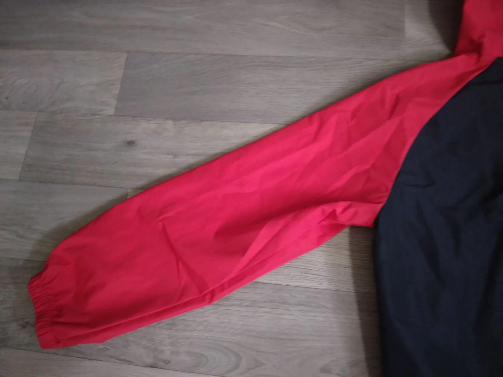 Waterproof windbreaker 8/10 years old – photo 10
